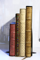 skup-książek-używanych-antykwarycznych-starodruków-antykwariat-wrocław
