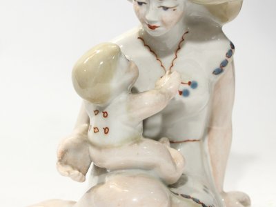 niewiasta-z-dzieckiem-porcelana-antyki02