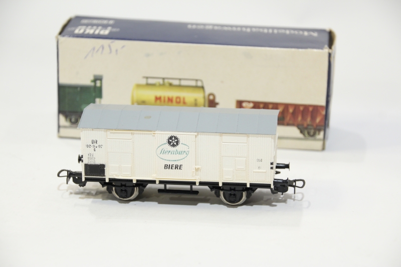 PIKO Wagon towarowy „Sternburg BIERE” 2-osiowy DR 02-34-97 G, 212004.
