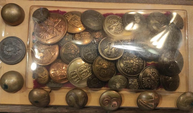 Guziki - olbrzymi zestaw ponad 1 200(tysiąc dwieście) sztuk. - obrazek 5