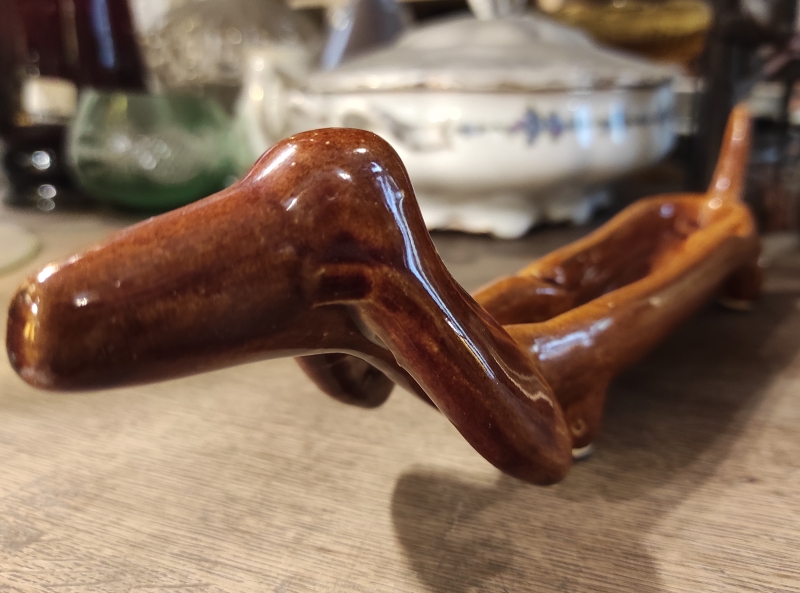 Jamnik – popielniczka – figurka – Pruszków(?) PRL